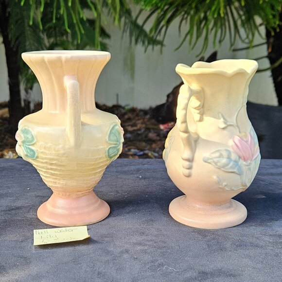 Hull Vases Very Collectible! - Picture 4 of 7